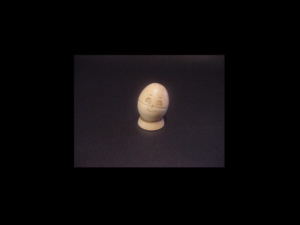 A3) 1b Camba Kiwi Egg (Engraved)